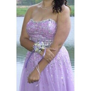 Elegant Lavender evening gown